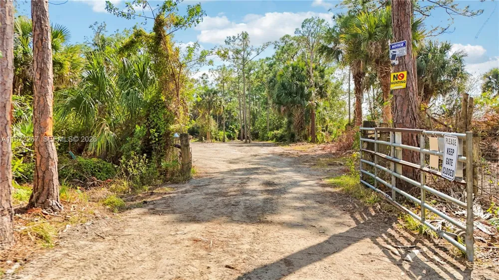 11500 SW WARFIELD Indian Town, FL 34956