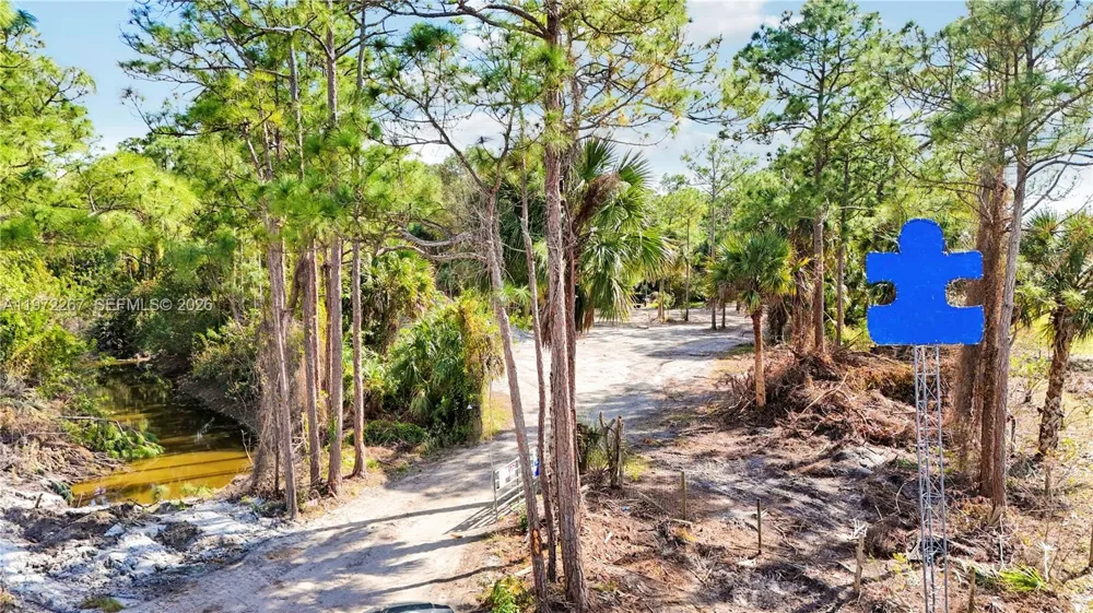 11500 SW WARFIELD Indian Town, FL 34956