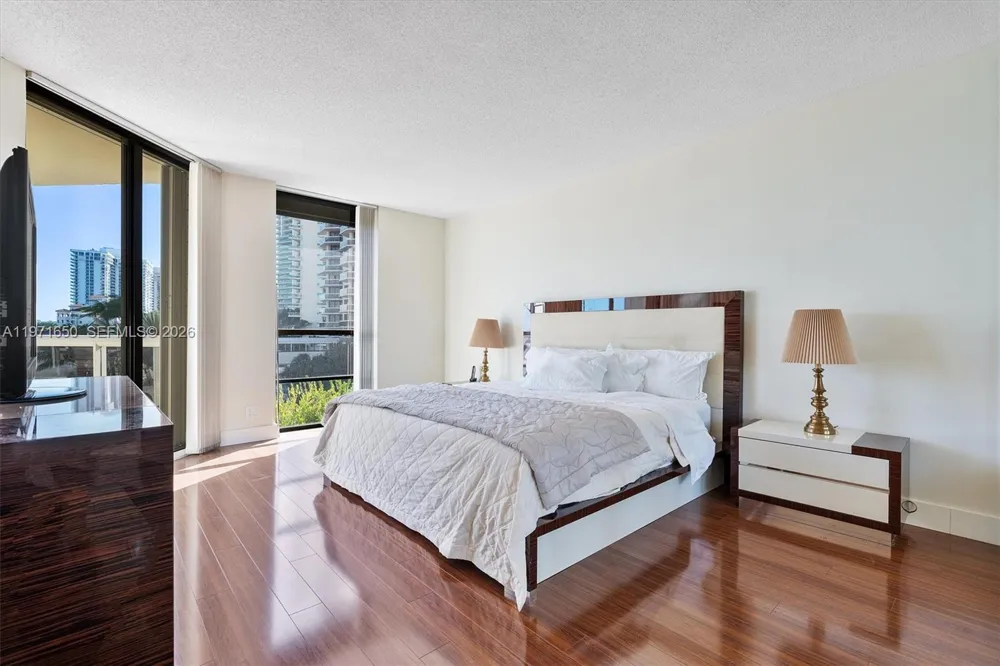 20191 E Country Club Dr #510 Aventura, FL 33180