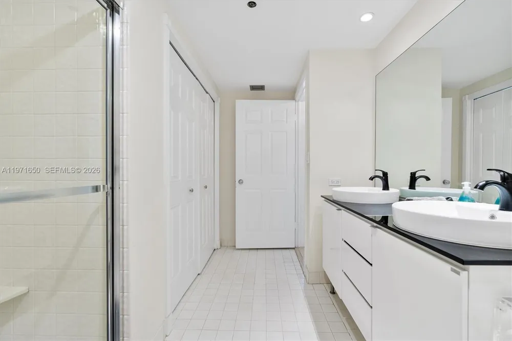 20191 E Country Club Dr #510 Aventura, FL 33180