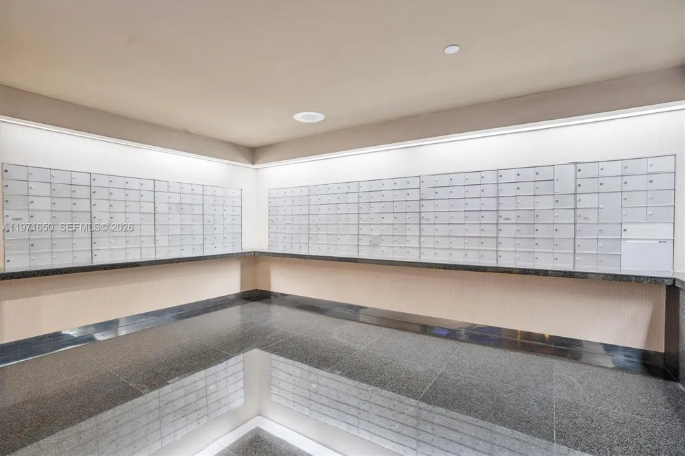 20191 E Country Club Dr #510 Aventura, FL 33180