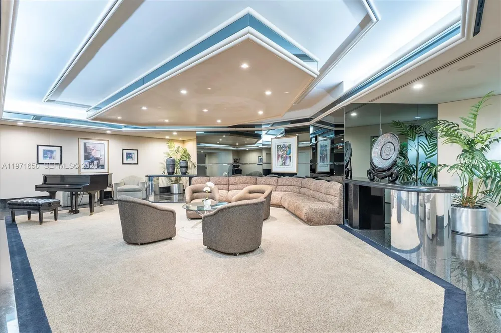20191 E Country Club Dr #510 Aventura, FL 33180