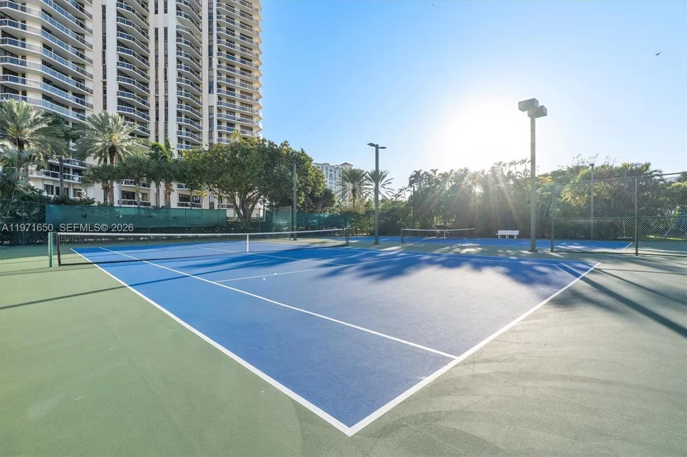 20191 E Country Club Dr #510 Aventura, FL 33180