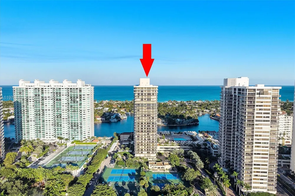 20191 E Country Club Dr #510 Aventura, FL 33180