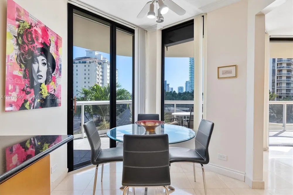 20191 E Country Club Dr #510 Aventura, FL 33180