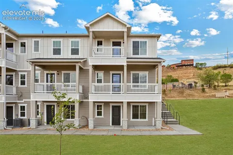 1117 Babette Heights