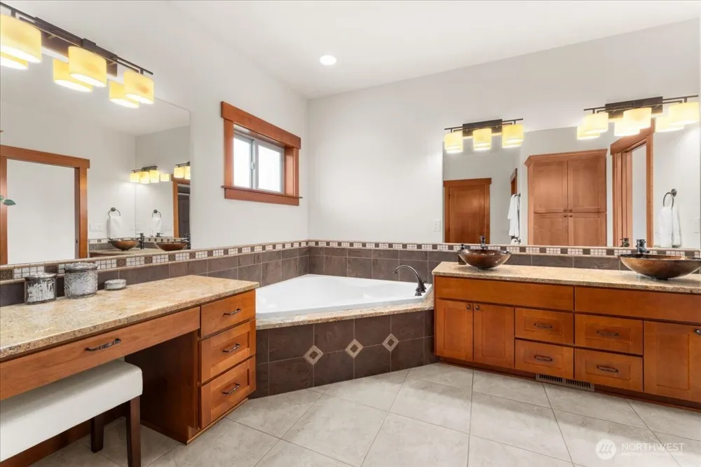 600 Havenwood Drive Manson, WA 98831