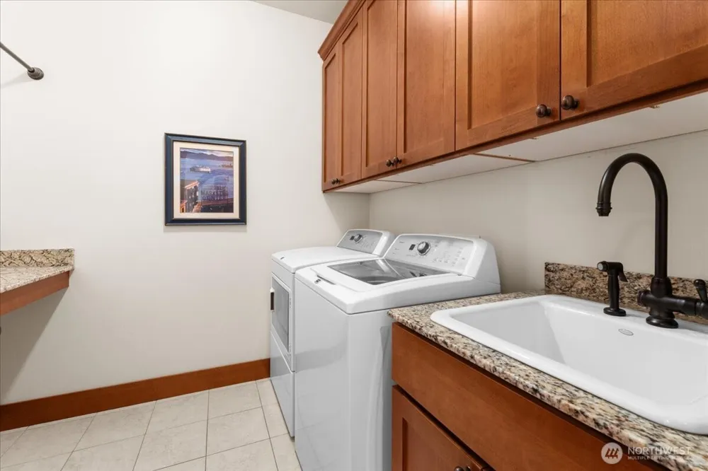 600 Havenwood Drive Manson, WA 98831