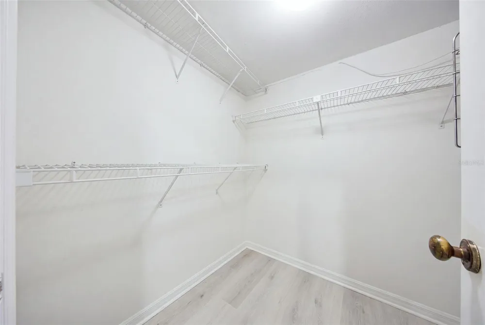 3401 CYPRESS HEAD COURT Tampa, FL 33618