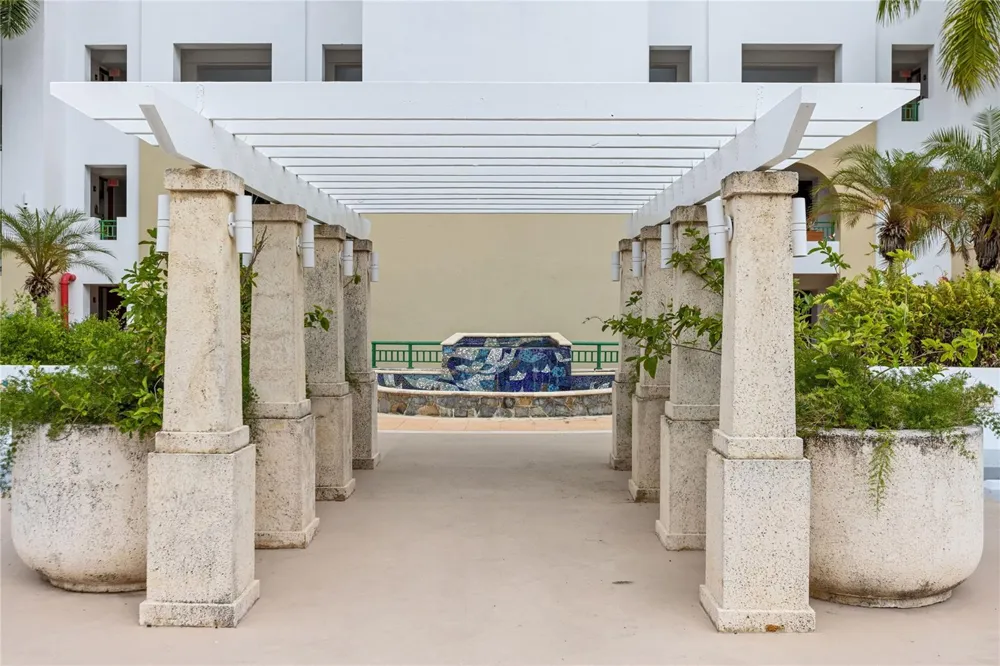 9000 RIO MAR #263 Rio Grande, PR 00745