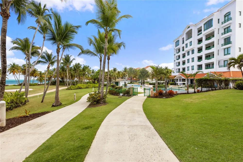 9000 RIO MAR #263 Rio Grande, PR 00745