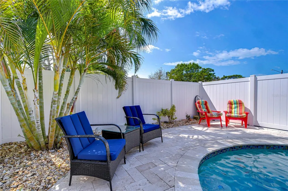 1922 55TH STREET S Gulfport, FL 33707
