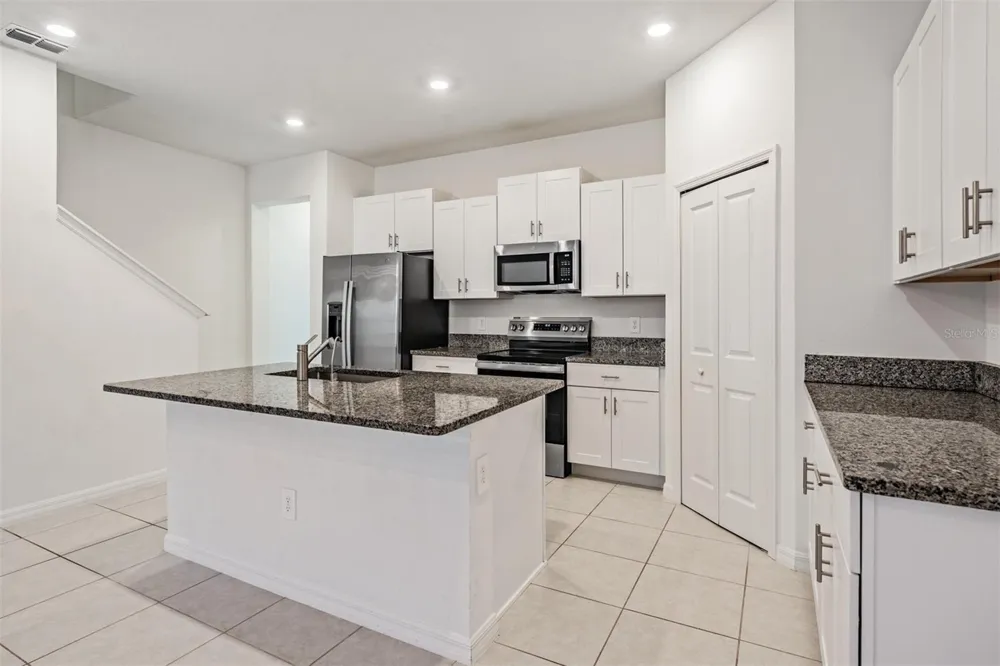 4607 TUSCAN LOON DRIVE Tampa, FL 33619