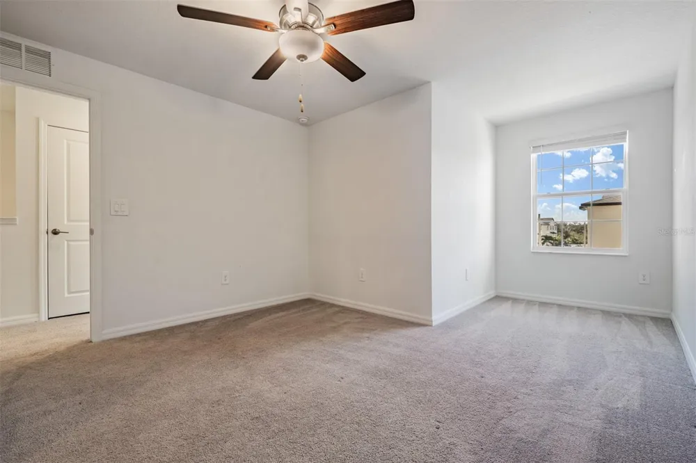 4607 TUSCAN LOON DRIVE Tampa, FL 33619