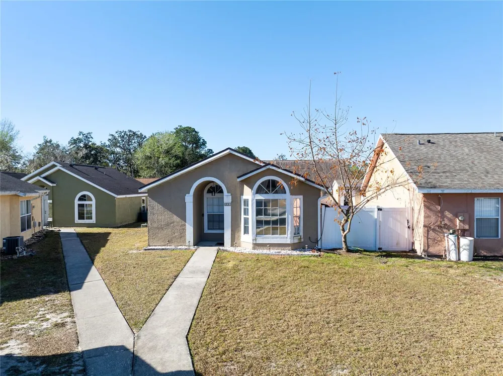 421 HORIZON DRIVE Winter Springs, FL 32708