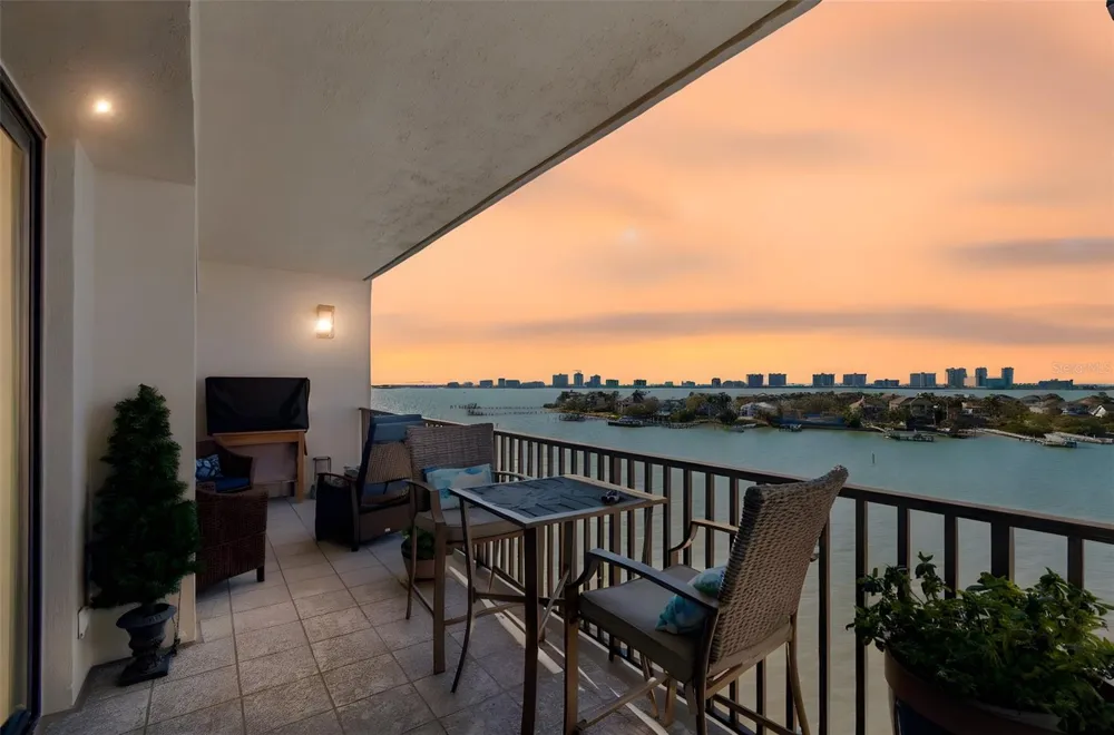 4 BELLEVIEW BOULEVARD #701 Belleair, FL 33756