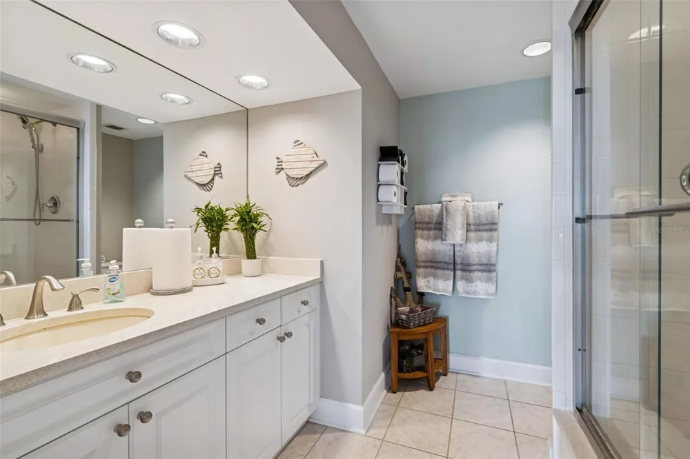 4 BELLEVIEW BOULEVARD #701 Belleair, FL 33756