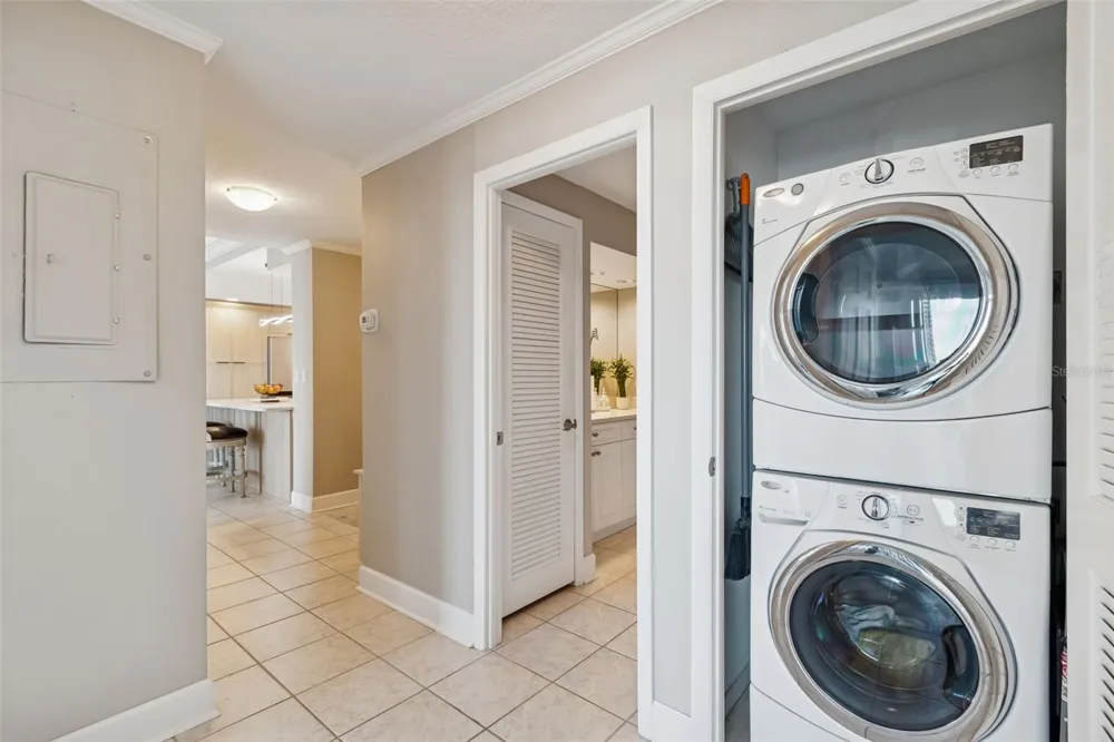 4 BELLEVIEW BOULEVARD #701 Belleair, FL 33756
