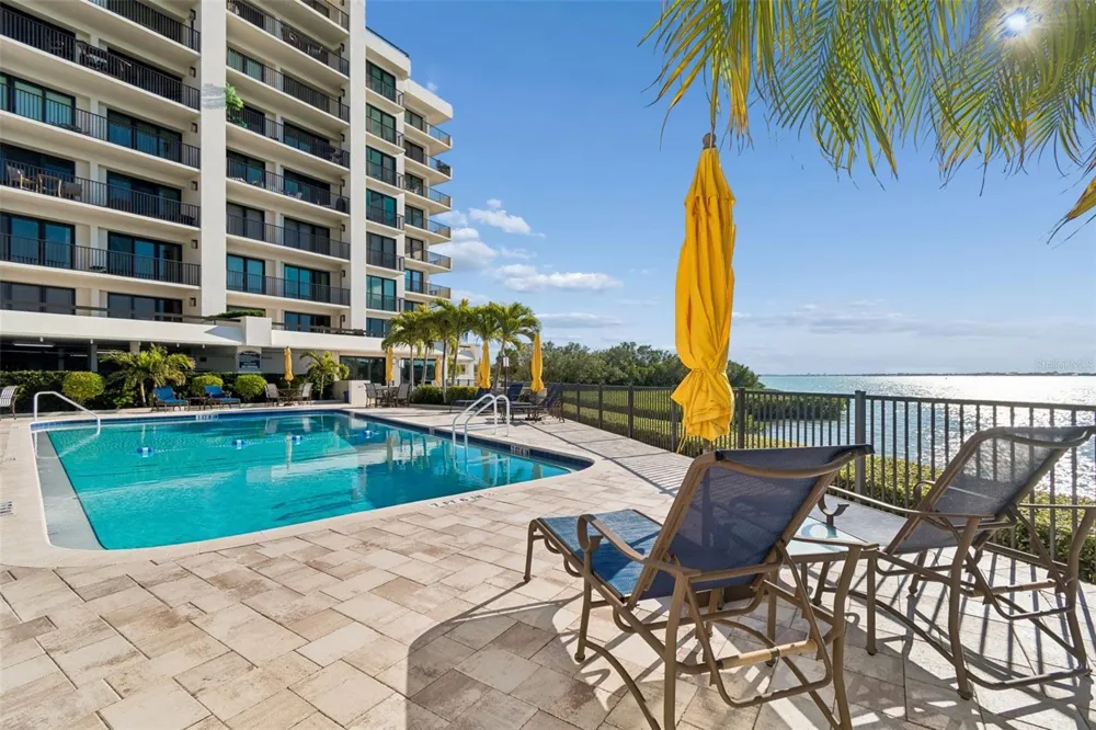 4 BELLEVIEW BOULEVARD #701 Belleair, FL 33756