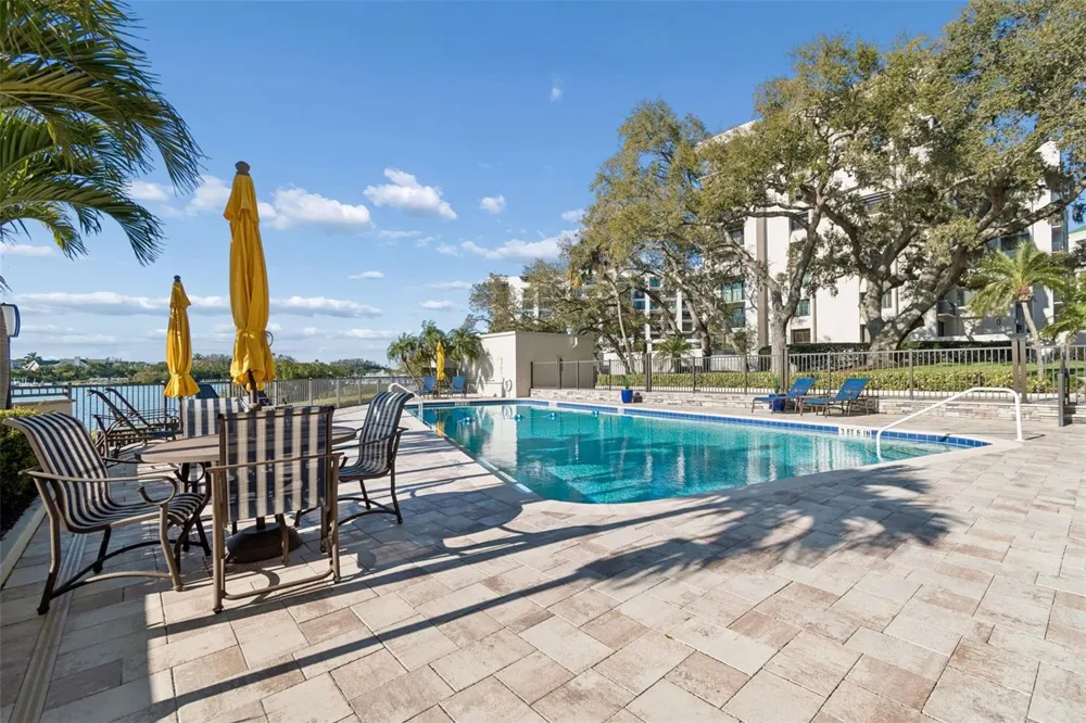 4 BELLEVIEW BOULEVARD #701 Belleair, FL 33756