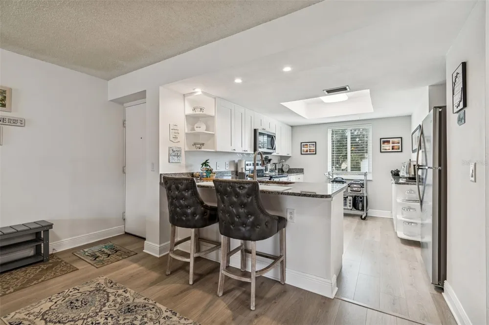 104 E CYPRESS COURT #104 Oldsmar, FL 34677