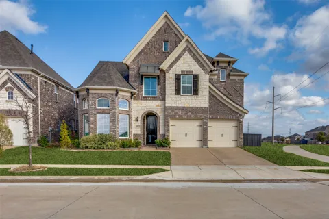 4322 Baneberry Court