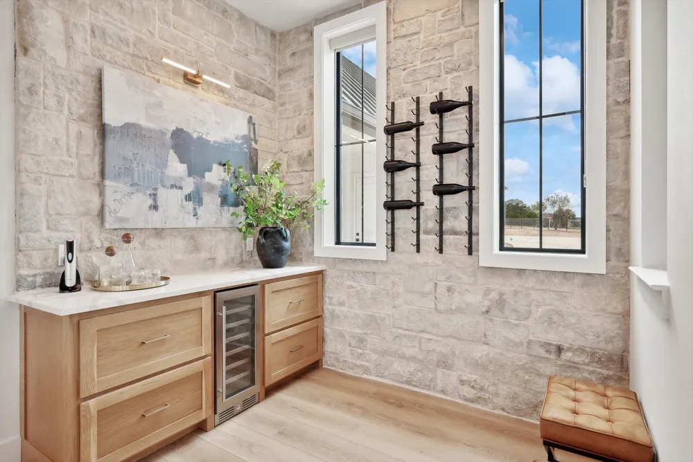 1100 Creekview Cove Strawn, TX 76475