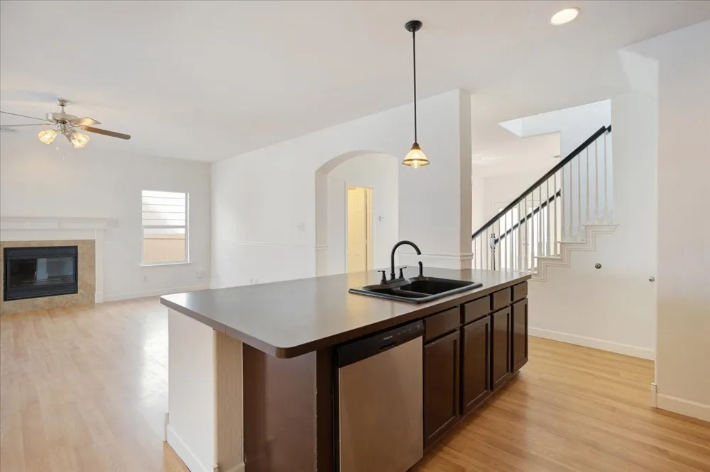 1805 Azalea Drive Savannah, TX 76227