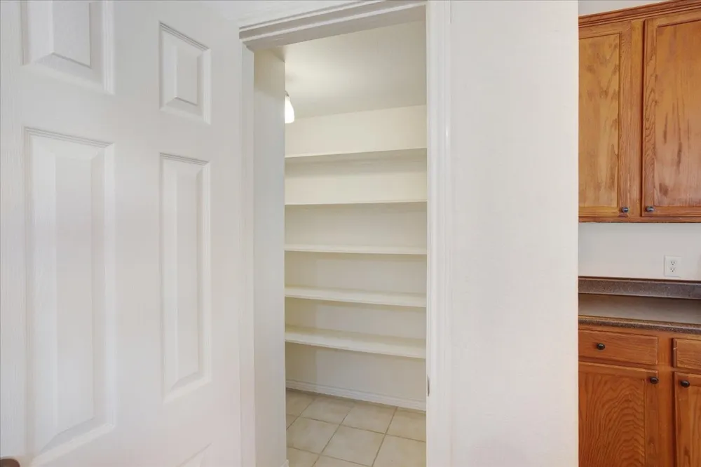 1805 Azalea Drive Savannah, TX 76227