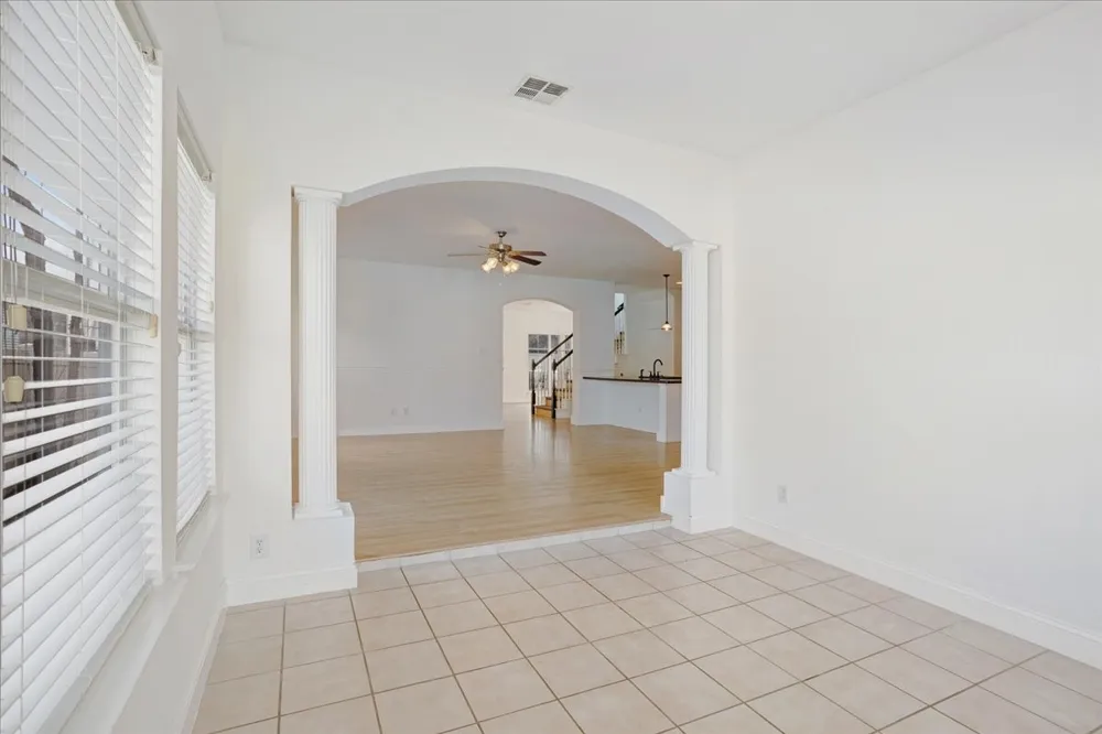 1805 Azalea Drive Savannah, TX 76227
