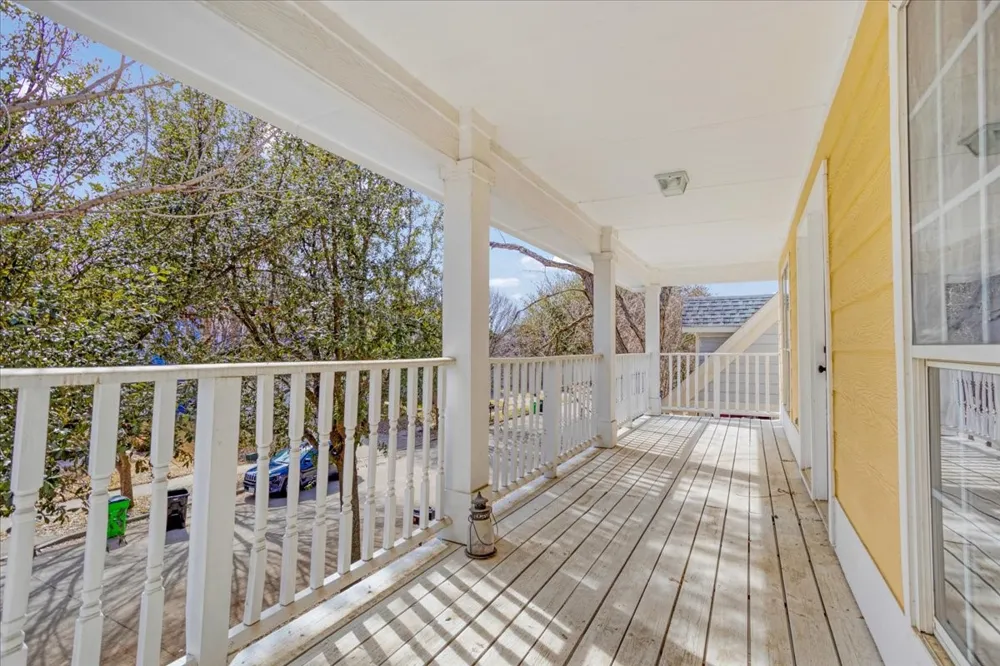 1805 Azalea Drive Savannah, TX 76227