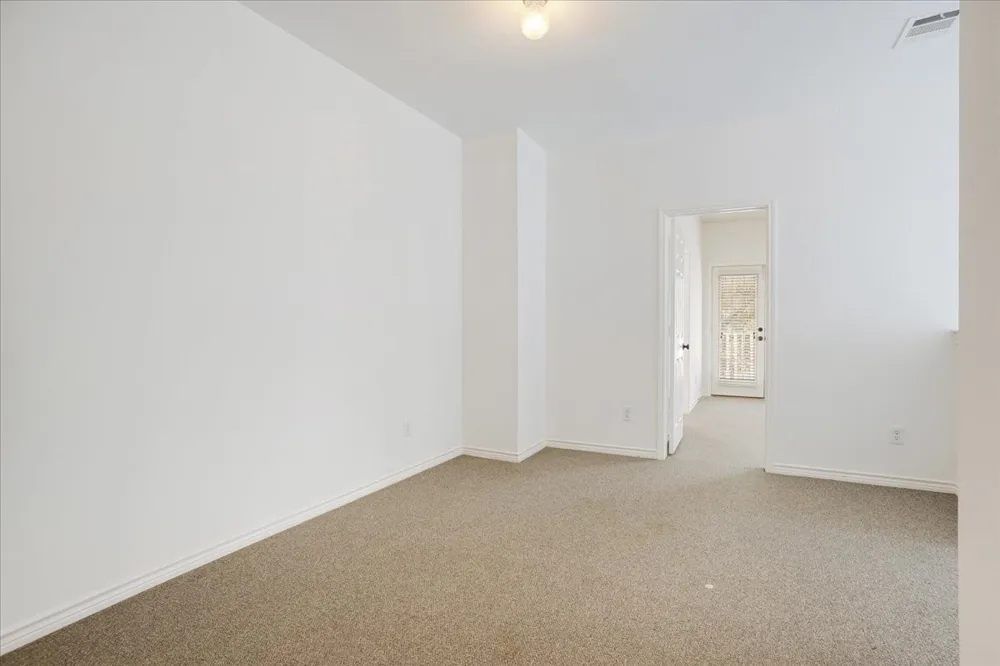 1805 Azalea Drive Savannah, TX 76227