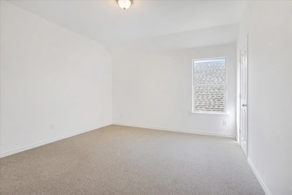 1805 Azalea Drive Savannah, TX 76227