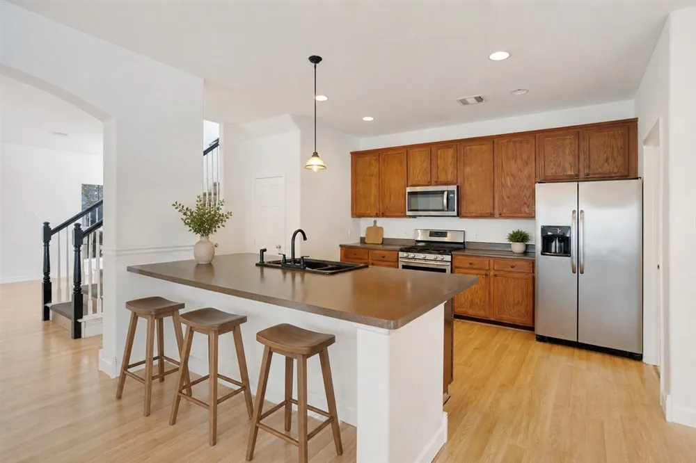 1805 Azalea Drive Savannah, TX 76227