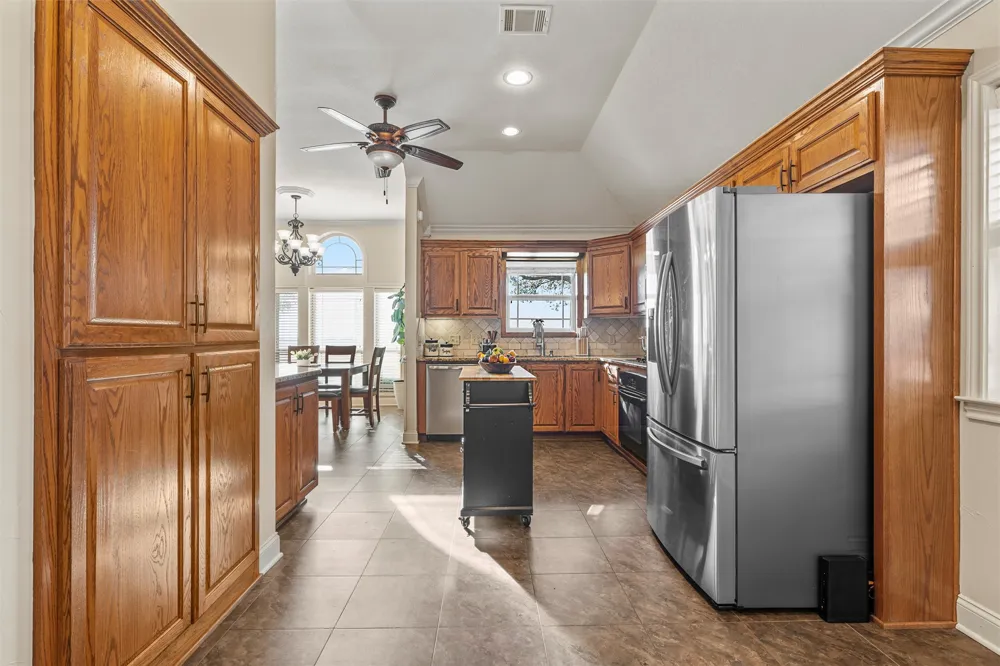 231 Trlica Road West, TX 76691