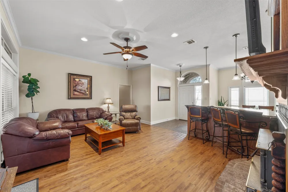 231 Trlica Road West, TX 76691