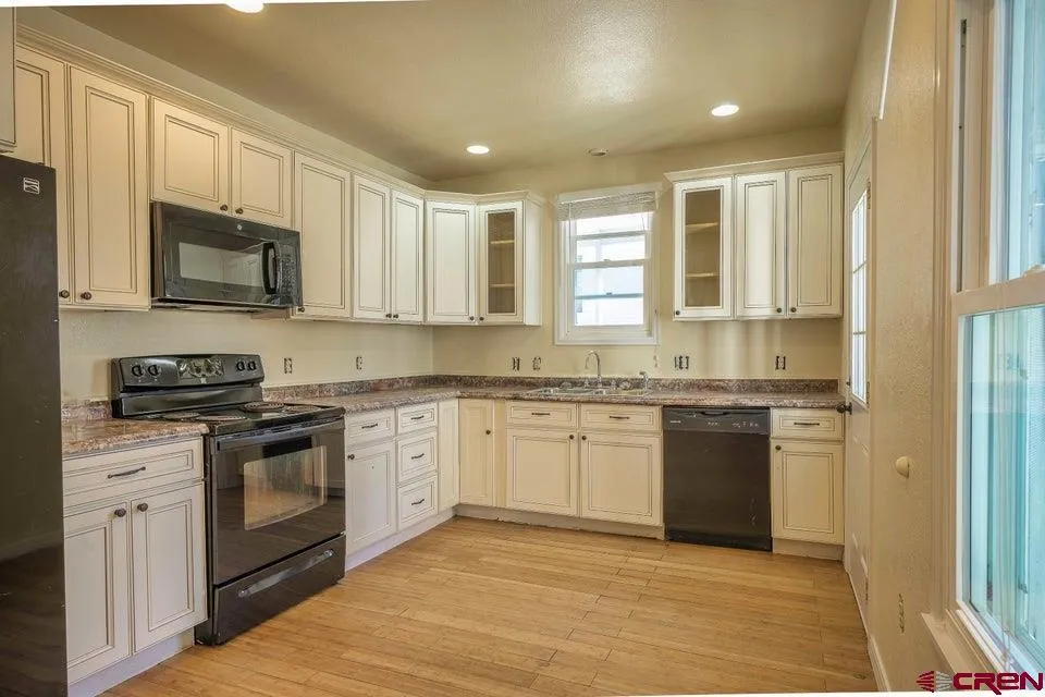 522 E 1st Street #A & B Trinidad, CO 81082