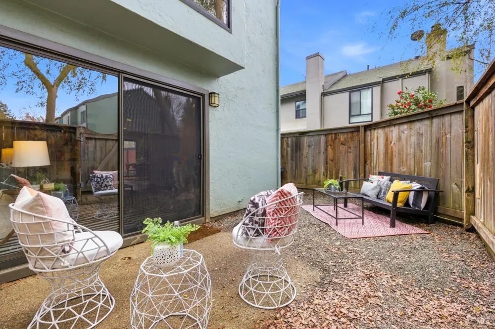 3552 Shelter Creek Drive Napa, CA 94558