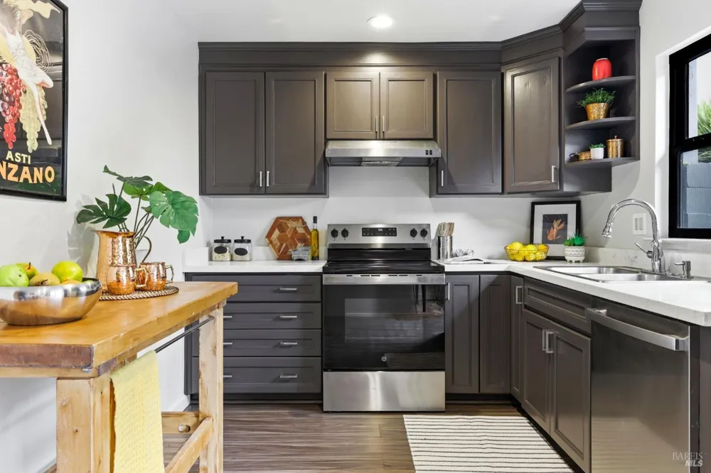 3552 Shelter Creek Drive Napa, CA 94558