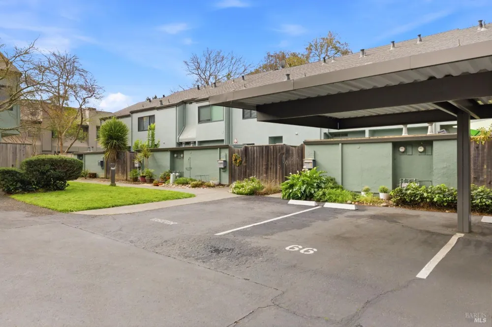 3552 Shelter Creek Drive Napa, CA 94558