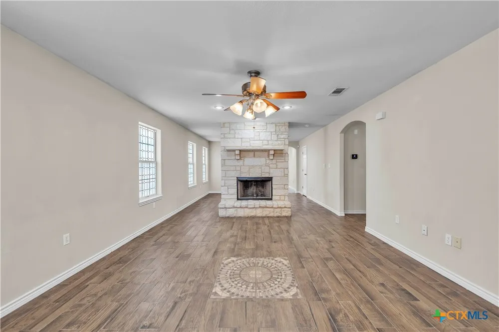 131 Gehler Circle Nolanville, TX 76559