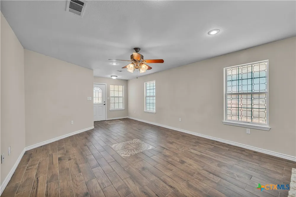131 Gehler Circle Nolanville, TX 76559