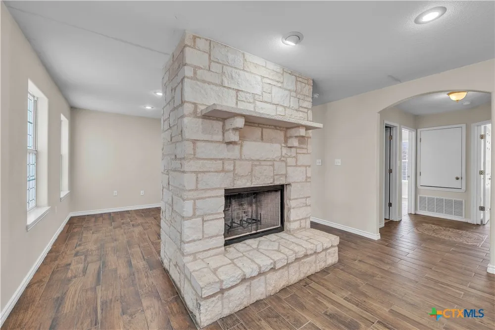 131 Gehler Circle Nolanville, TX 76559