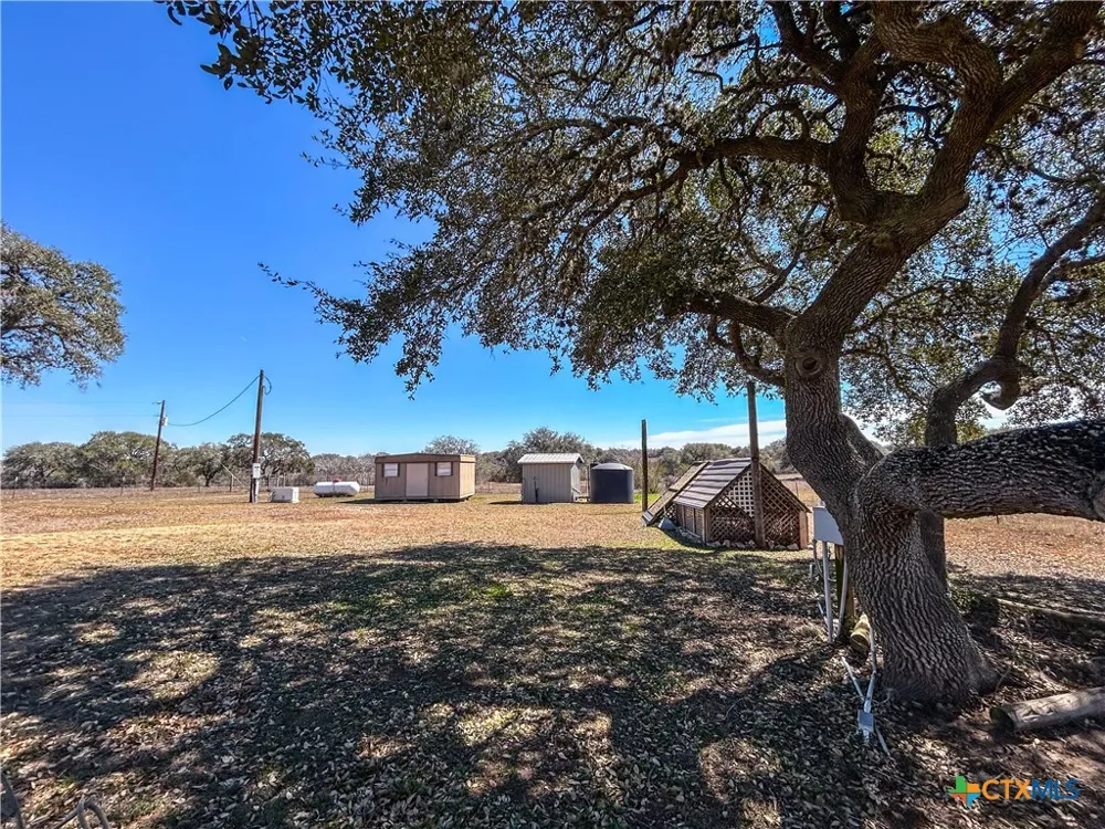 1174 Charco Road Tuleta, TX 78162