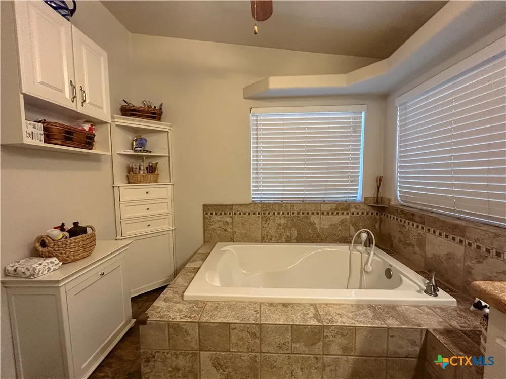 1174 Charco Road Tuleta, TX 78162