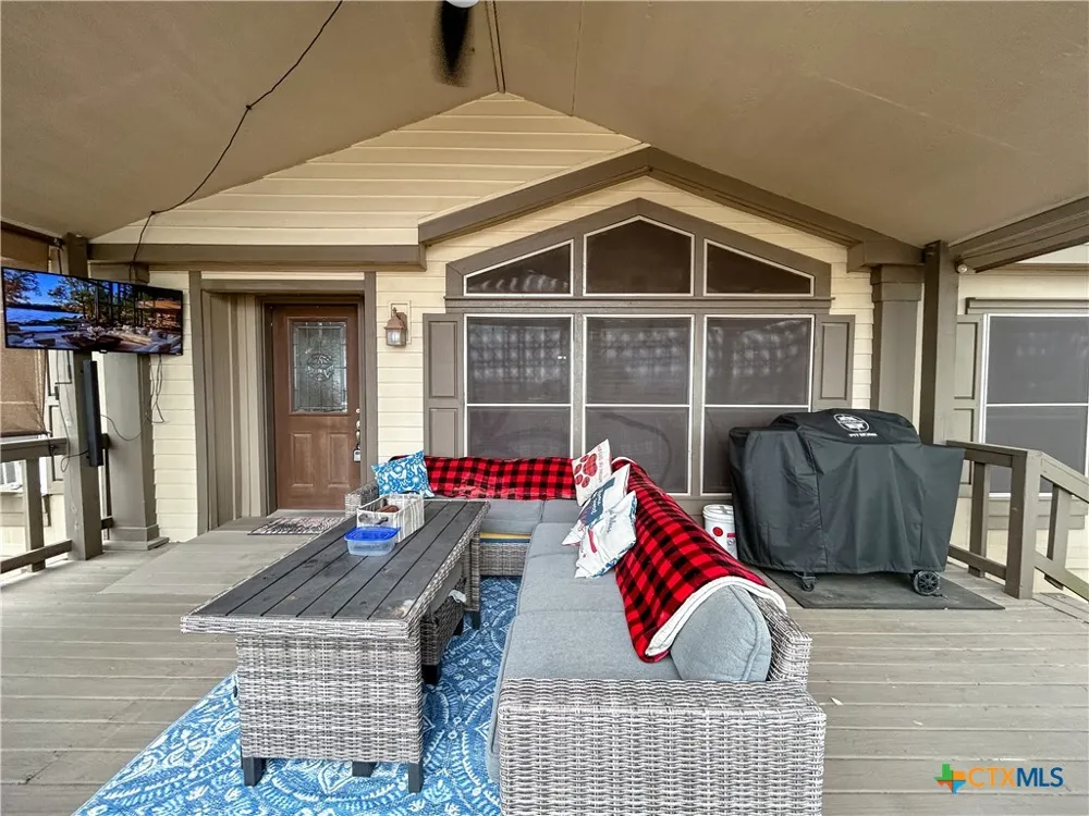 1174 Charco Road Tuleta, TX 78162
