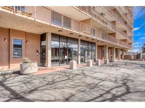 2225 Buchtel Boulevard #305