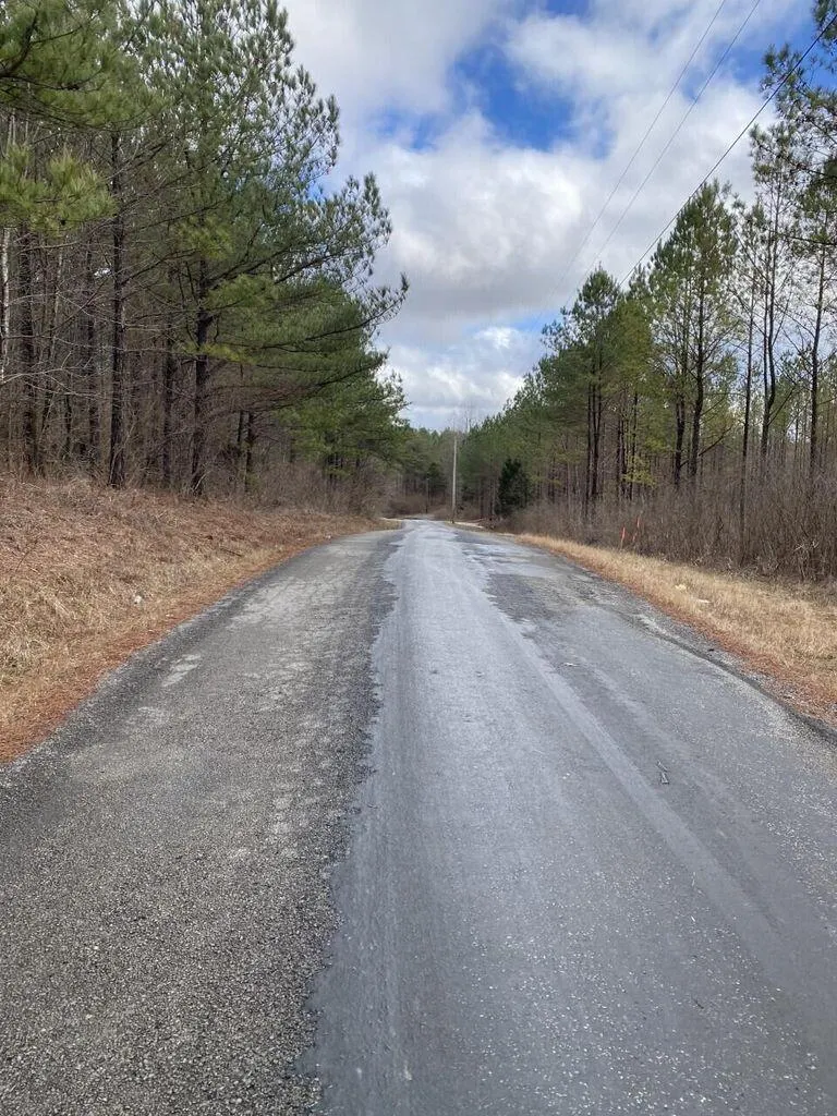 5 Thomas Springs Road Crossville, TN 38572