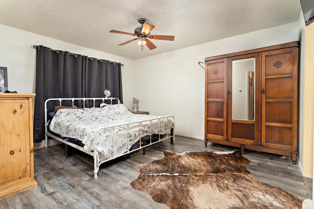 1589 Fm 163 Road Cleveland, TX 77327