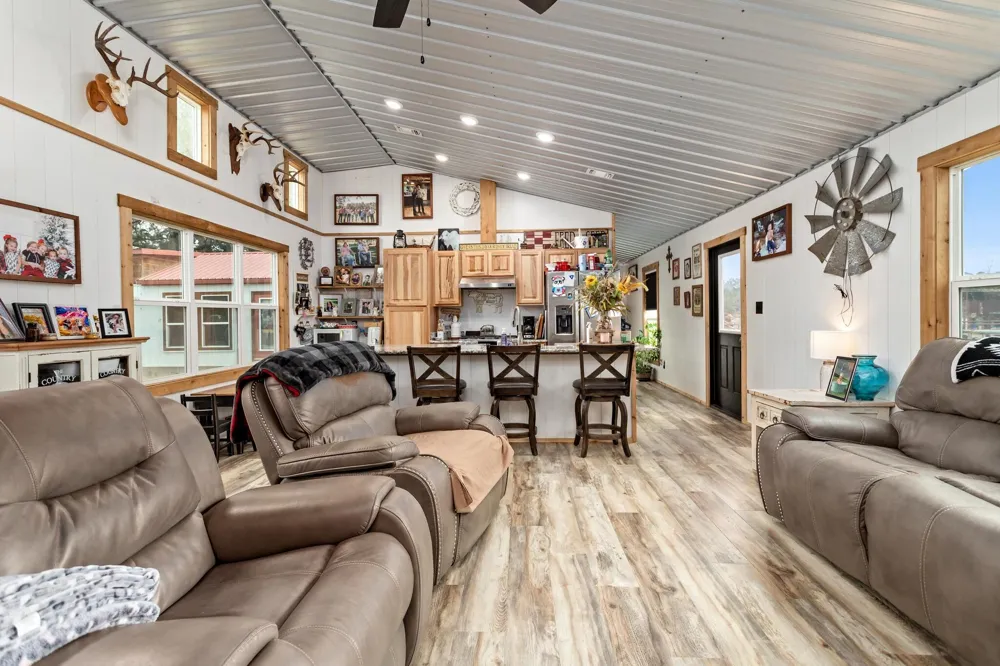 1589 Fm 163 Road Cleveland, TX 77327